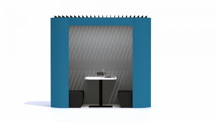 Bağımsız ofis bölümü ELT Kabin 1004 modeli, mavi kabinin simetrik ön cephesi; panjurlu tavan, tek ayaklı beyaz masa ve iki yanda antrasit bank koltuklar