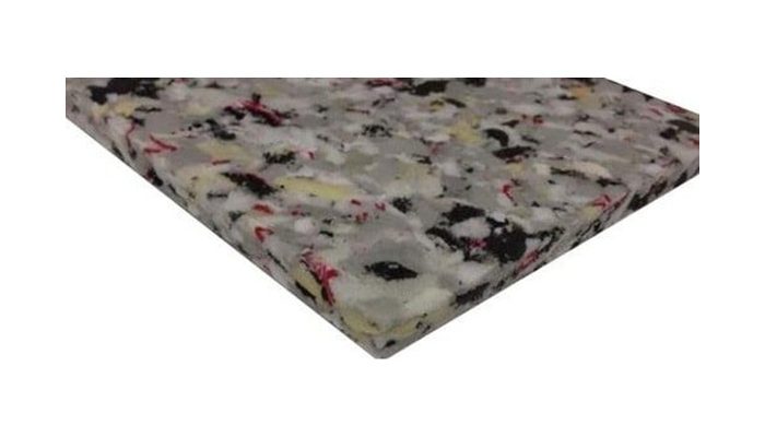 Kaplamasız koyu granüllü recfoam plakasının açılı görünümü