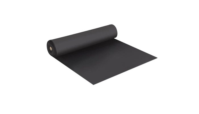 Siyah, esnek EPDM ses yalıtım bariyeri membranı, açılmış rulo