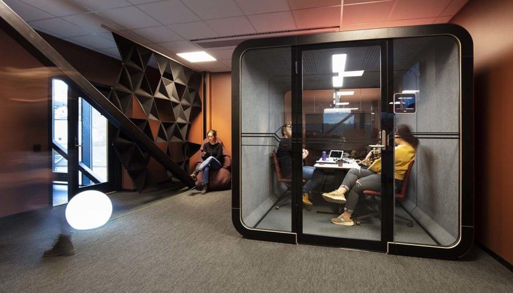 Akustik Toplantı Kabinleri